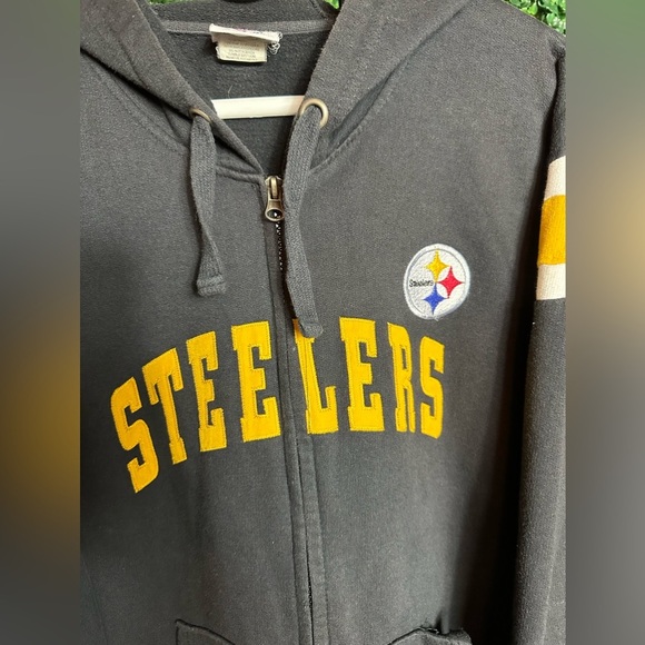 Vintage NFL Pittsburg Steelers Full Zip Hooded Jacket - Picture 3 of 9